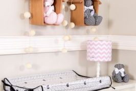 Como organizar a cômoda de bebê de forma segura e prática?